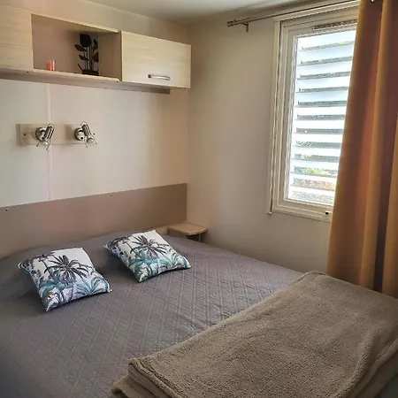 Piana Hotel Lumio  Buitenkant foto